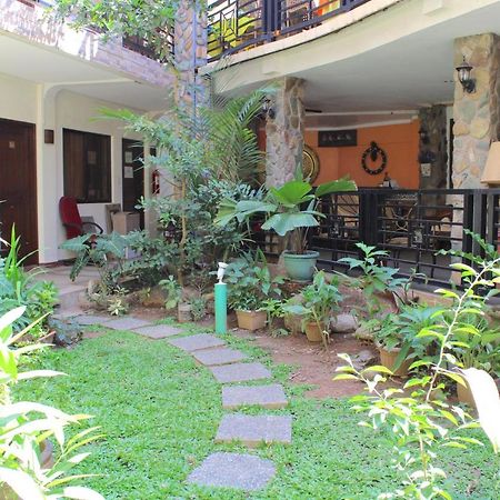 Balaibinda Lodge Coron Exterior photo